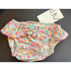 ZARA Floral Ruffle Diaper Cover Size 12-24 months Lot of 2 new with tag